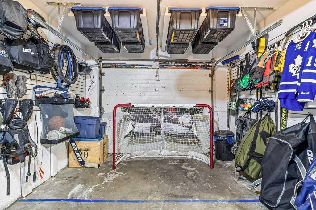 979 Wilson Way, Canmore, AB - Indoor With Storage