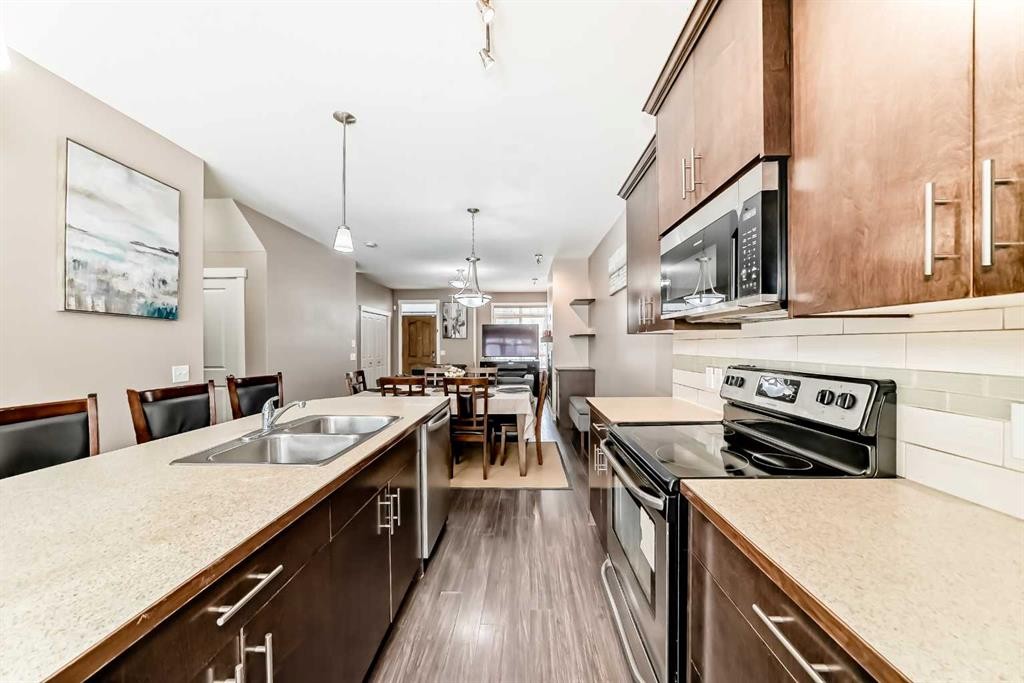 37 Skyview Ranch Gardens Ne, Calgary, AB - Indoor Photo Showing Kitchen With Double Sink With Upgraded Kitchen