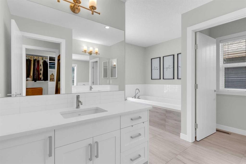 21 Masters Place Se, Calgary, AB