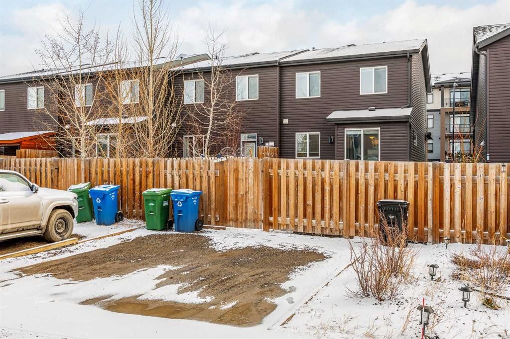 265 Seton Circle Se, Calgary, AB - Outdoor