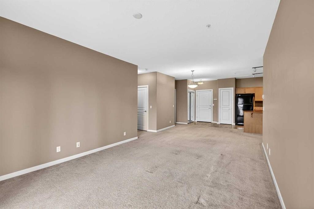 137-52 Cranfield Link Se, Calgary, AB - Indoor Photo Showing Other Room
