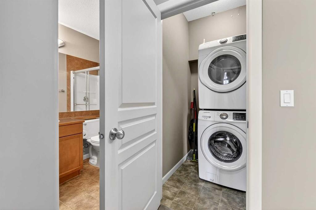 137-52 Cranfield Link Se, Calgary, AB - Indoor Photo Showing Laundry Room