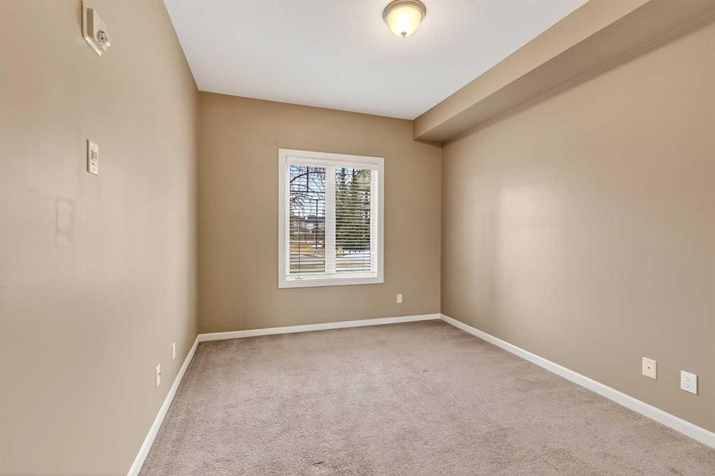 137-52 Cranfield Link Se, Calgary, AB - Indoor Photo Showing Other Room