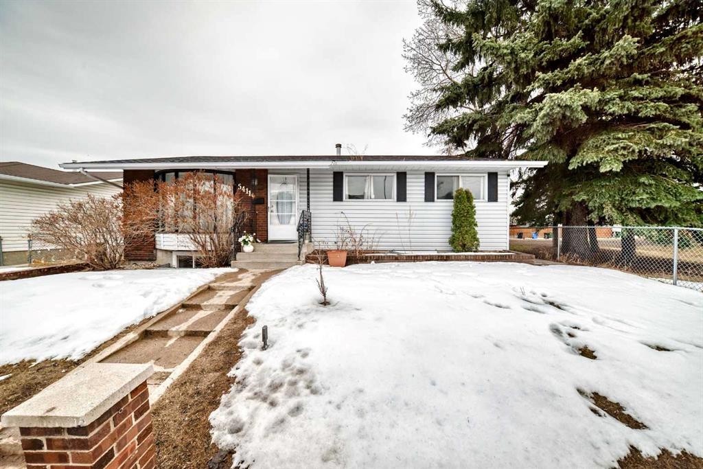 5411 Temple Road Ne, Calgary, AB - Outdoor