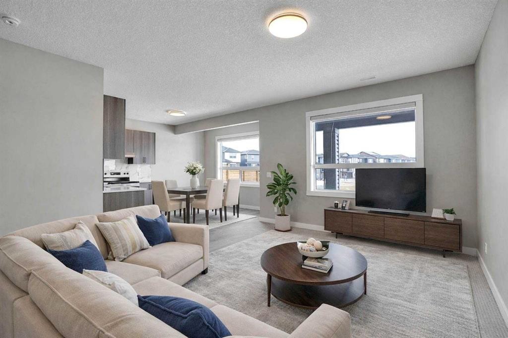 47 Corner Meadows Row Ne, Calgary, AB - Indoor Photo Showing Living Room