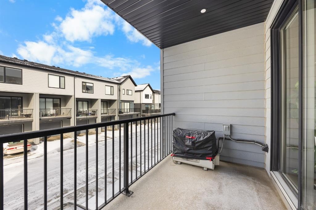306 Evanscrest Square Nw, Calgary, AB - Outdoor With Balcony With Exterior