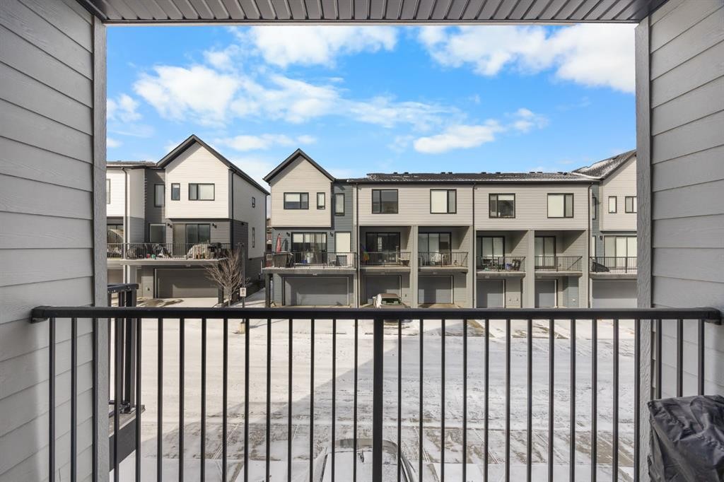 306 Evanscrest Square Nw, Calgary, AB - Outdoor With Balcony