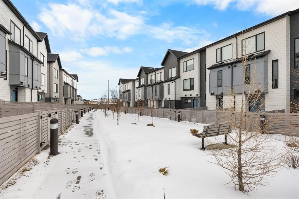 306 Evanscrest Square Nw, Calgary, AB - Outdoor