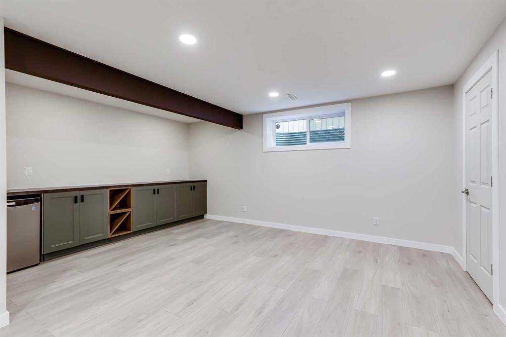 96 Chapala Square Se, Calgary, AB - Indoor Photo Showing Other Room