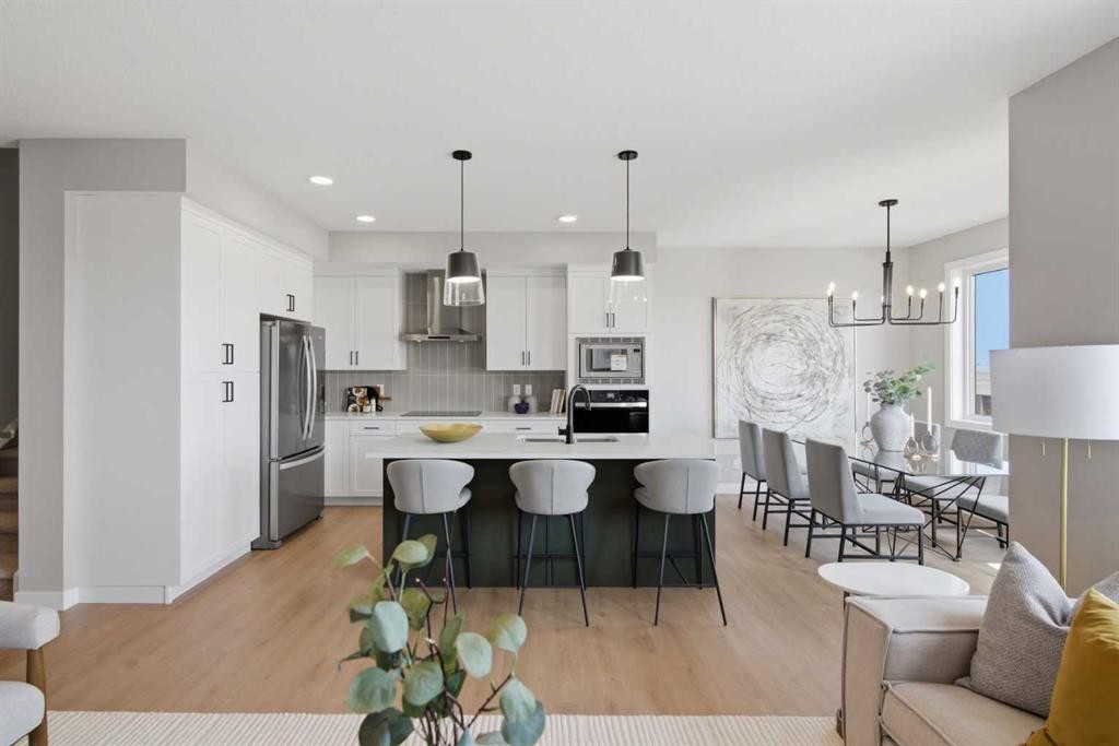 147 Belvedere Crescent Se, Calgary, AB - Indoor Photo Showing Other Room