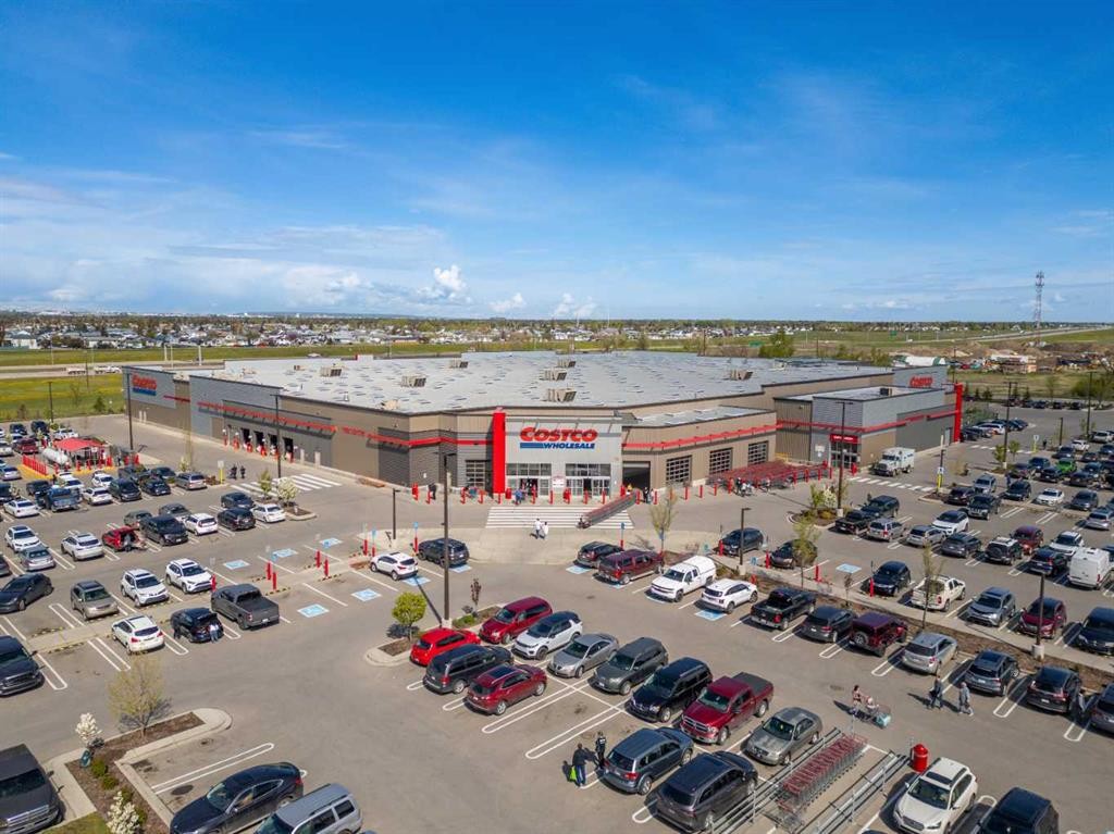 147 Belvedere Crescent Se, Calgary, AB - Outdoor With View
