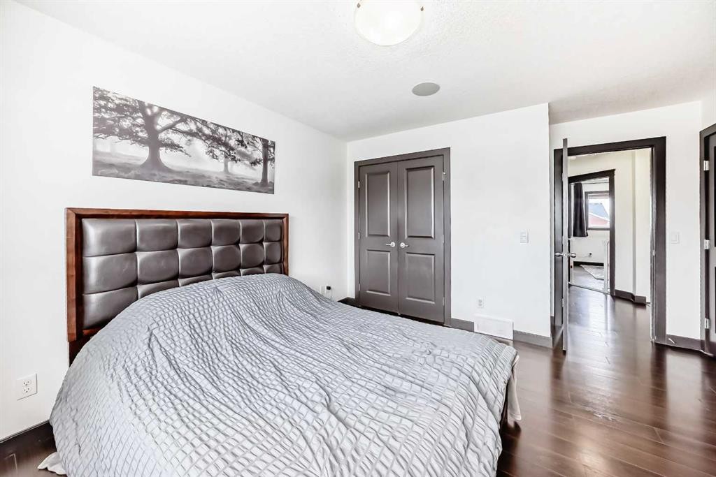 17 Redstone Common Ne, Calgary, AB - Indoor Photo Showing Bedroom