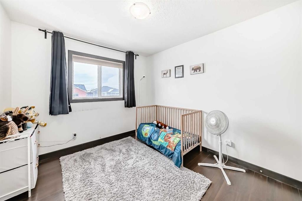 17 Redstone Common Ne, Calgary, AB - Indoor Photo Showing Other Room