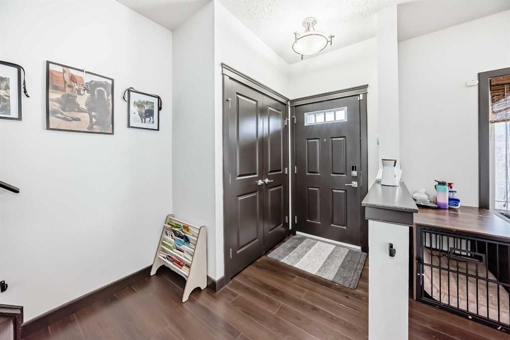 17 Redstone Common Ne, Calgary, AB - Indoor Photo Showing Other Room