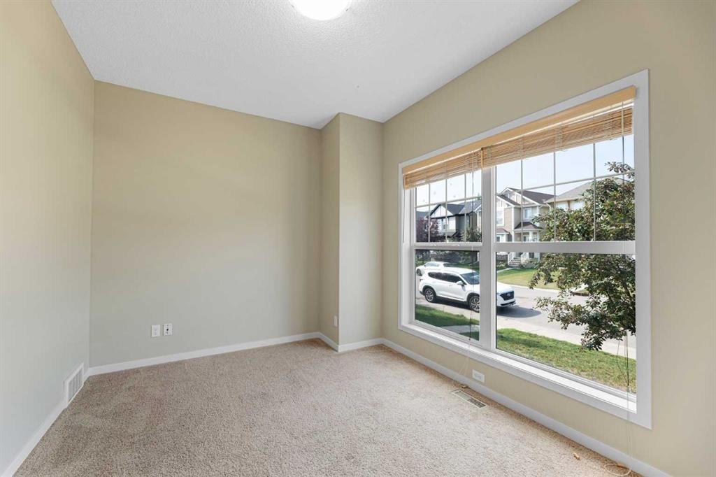 46 Autumn Crescent Se, Calgary, AB - Indoor Photo Showing Other Room
