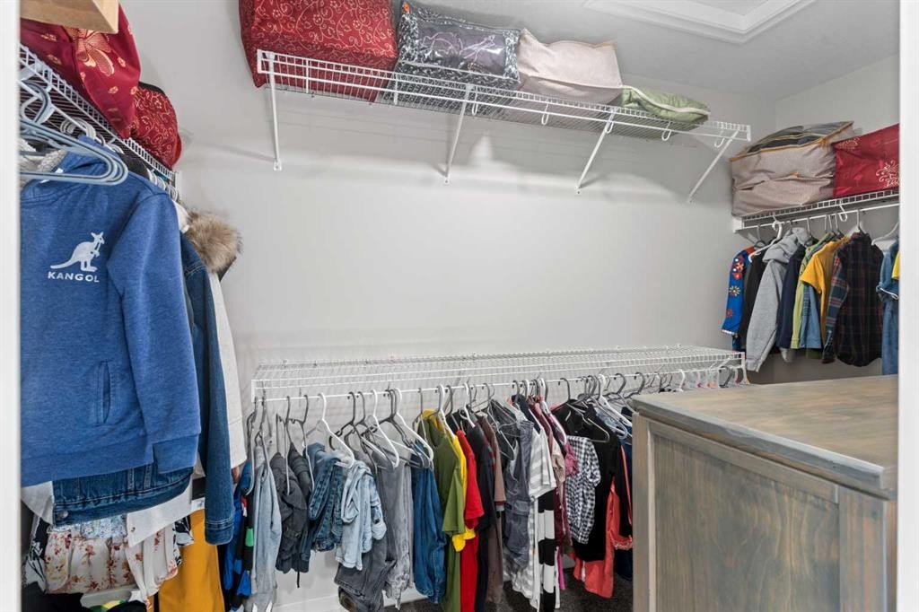 437 Corner Meadows Way Ne, Calgary, AB - Indoor With Storage