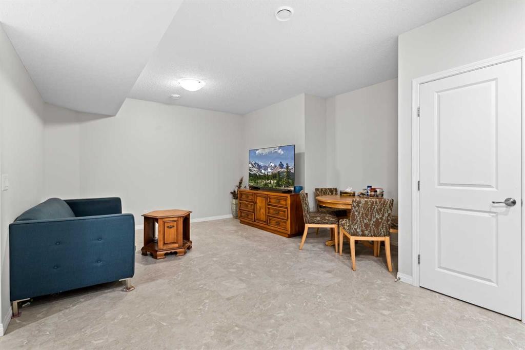 437 Corner Meadows Way Ne, Calgary, AB - Indoor