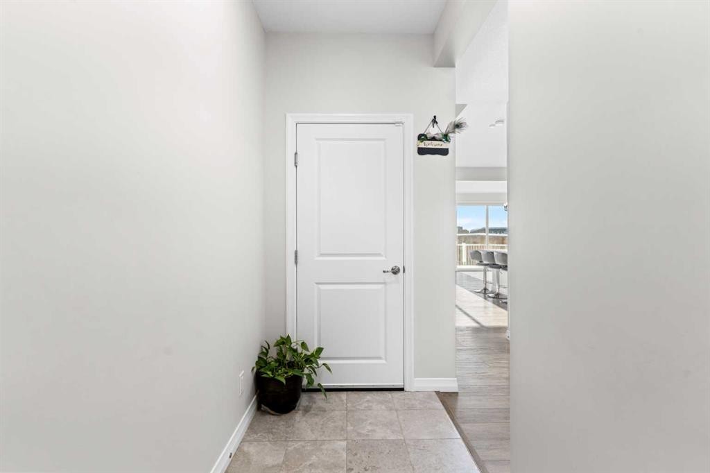 437 Corner Meadows Way Ne, Calgary, AB - Indoor Photo Showing Other Room