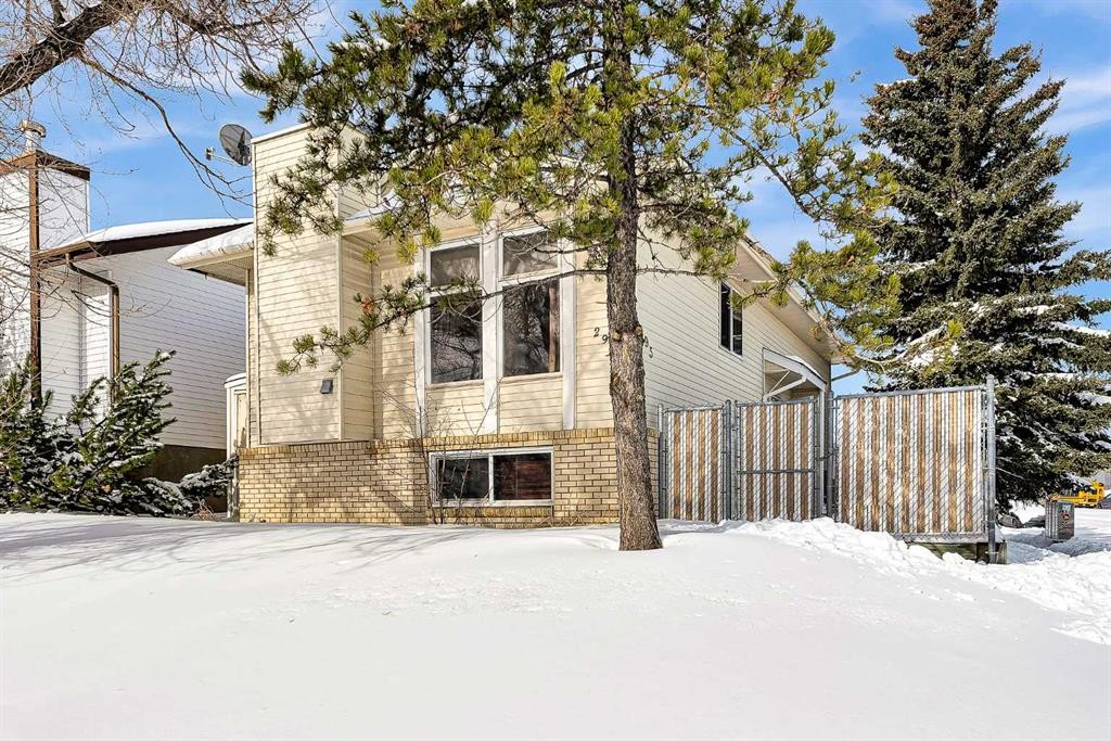 295 Edgepark Boulevard Nw, Calgary, AB - Outdoor