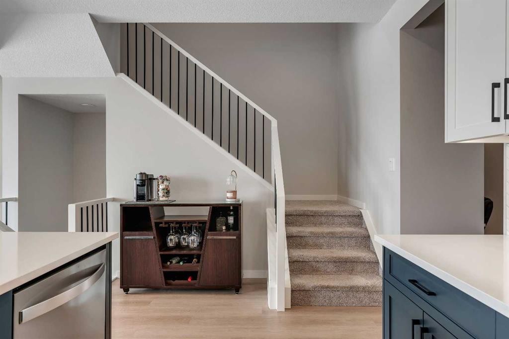 23 Savoy Terrace Se, Calgary, AB - Indoor Photo Showing Other Room