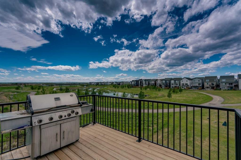 23 Savoy Terrace Se, Calgary, AB - Outdoor With View