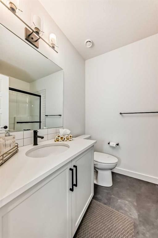 385 Edith Road Nw, Calgary, AB - Indoor Photo Showing Bathroom