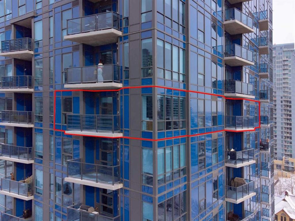 1409-303 13 Avenue Sw, Calgary, AB - Outdoor With Balcony
