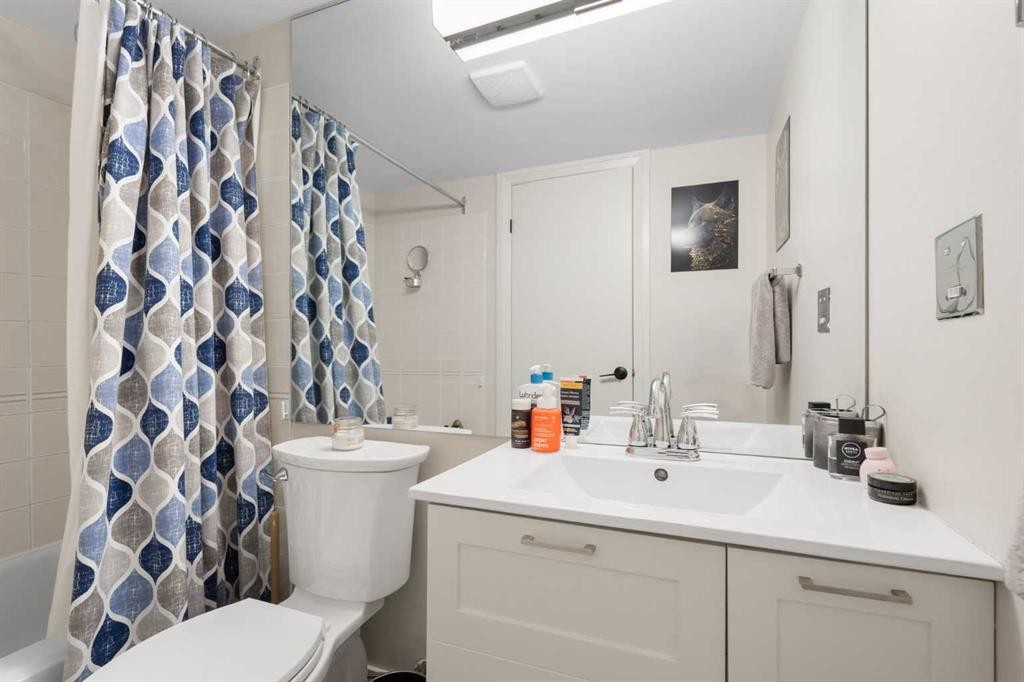503-225 25 Avenue Sw, Calgary, AB - Indoor Photo Showing Bathroom