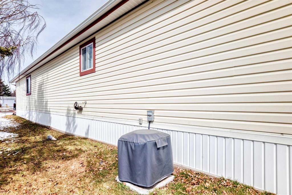 272 Burroughs Circle Ne, Calgary, AB