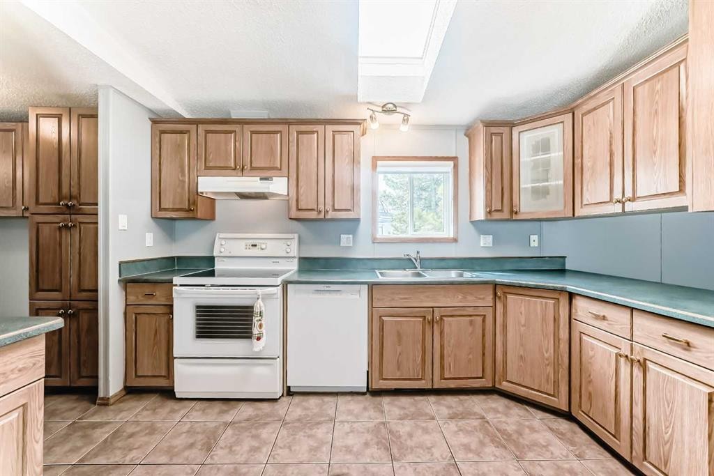 272 Burroughs Circle Ne, Calgary, AB