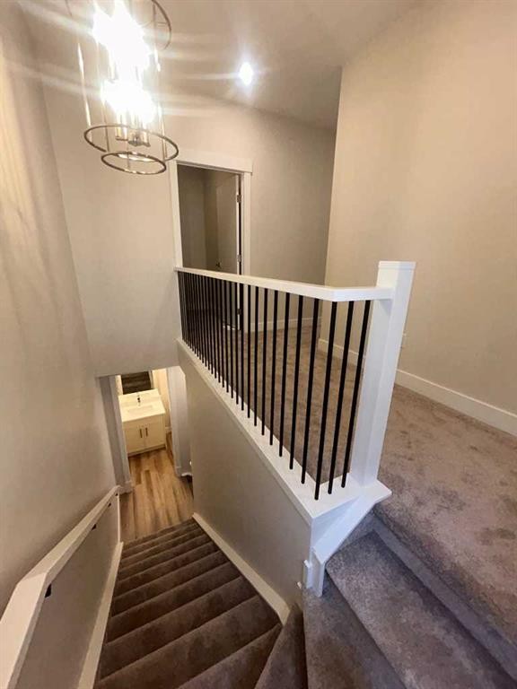 129 32 Avenue Ne, Calgary, AB