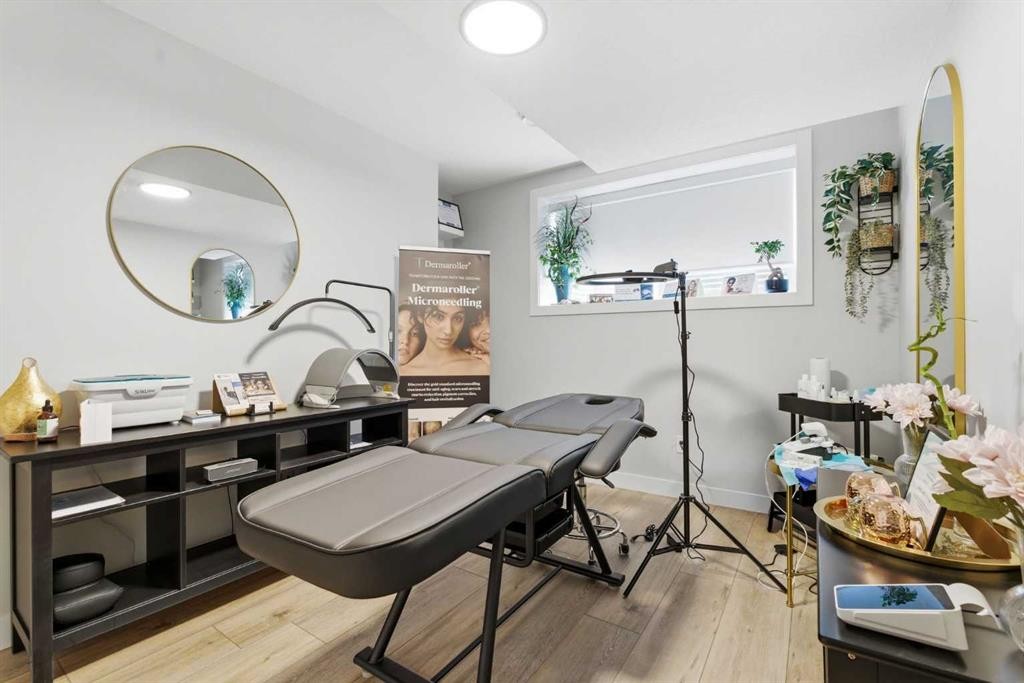 56 Iris Crescent, Okotoks, AB - Indoor