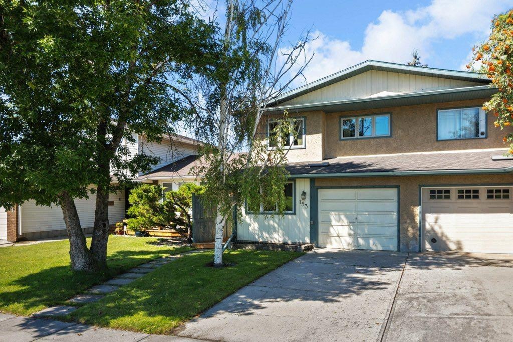 153 Mckinnon Crescent Ne, Calgary, AB - Outdoor