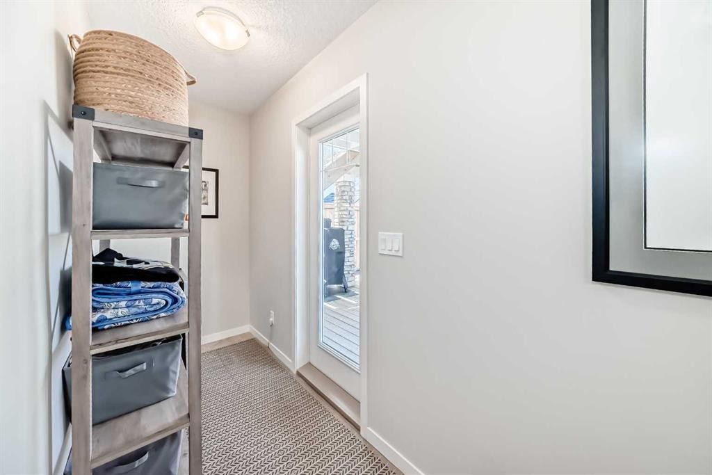 35 Walden Mount Se, Calgary, AB - Indoor Photo Showing Other Room