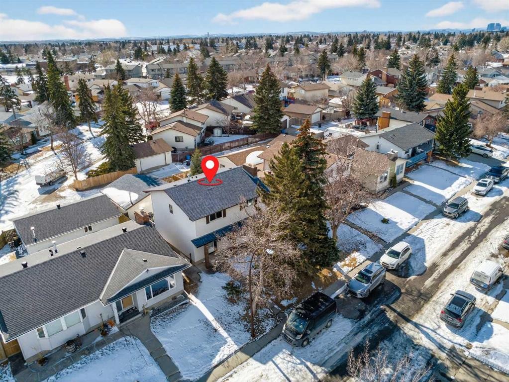 247 Templewood Road Ne, Calgary, AB - Outdoor With View
