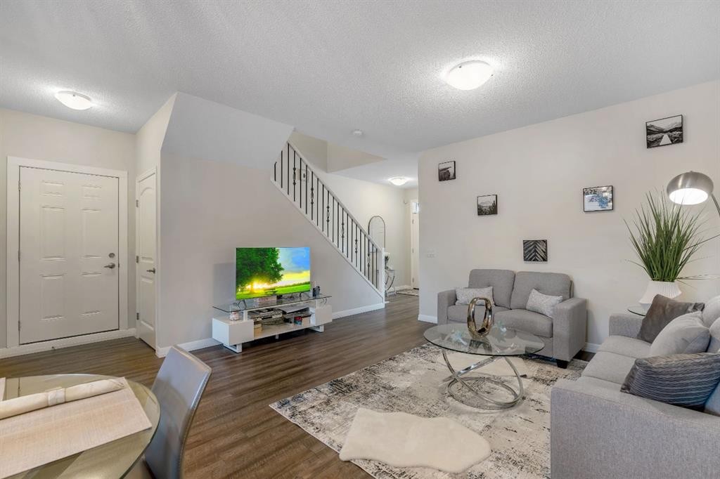 77 Red Sky Way Ne, Calgary, AB - Indoor Photo Showing Living Room