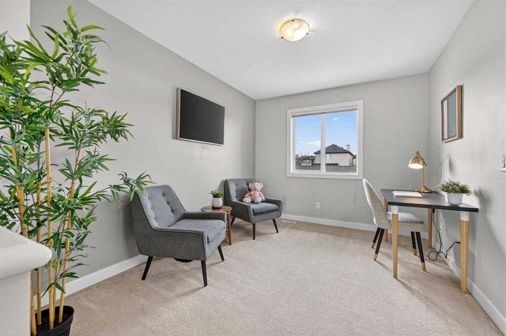 150 Everridge Common Sw, Calgary, AB - Indoor