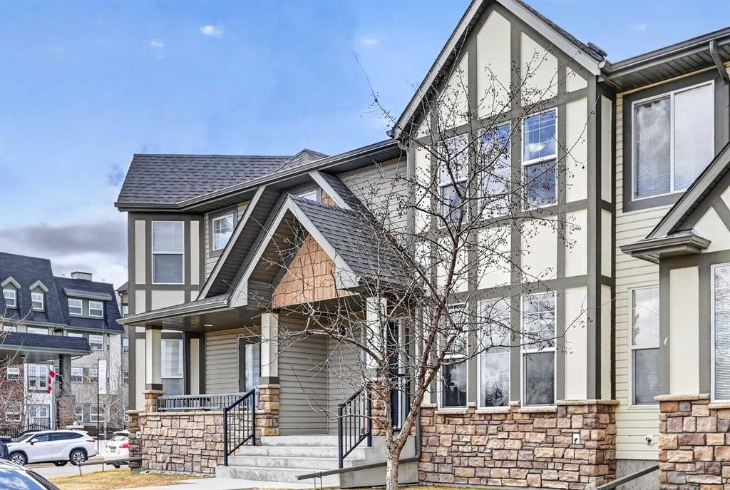 150 Everridge Common Sw, Calgary, AB - Outdoor