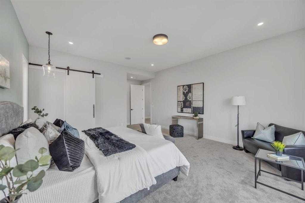384 Watercrest Place, Chestermere, AB - Indoor Photo Showing Bedroom