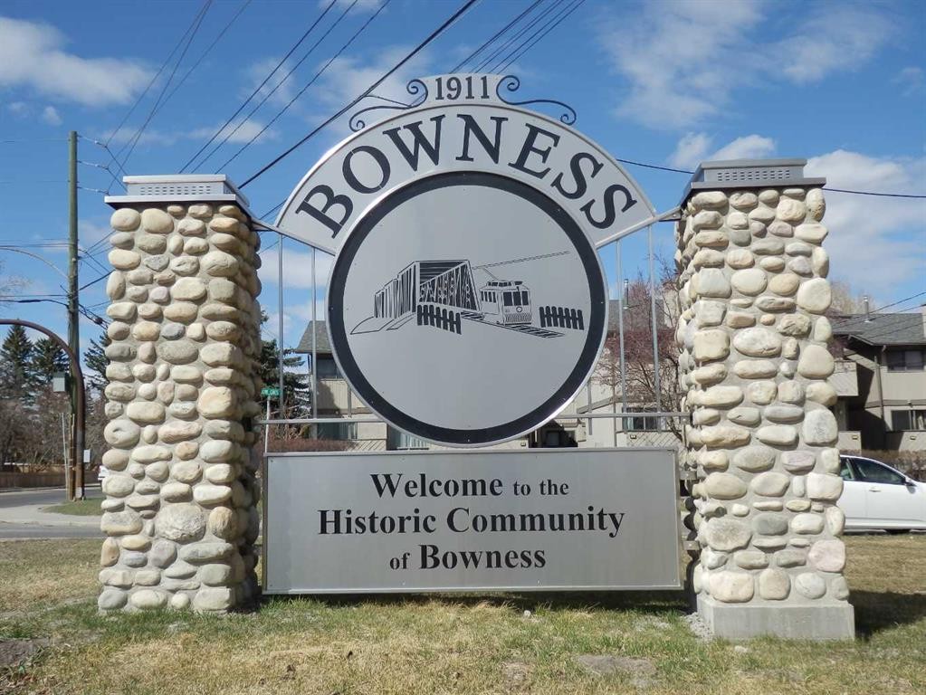 6348 Bowmont Crescent Nw, Calgary, AB - Outdoor