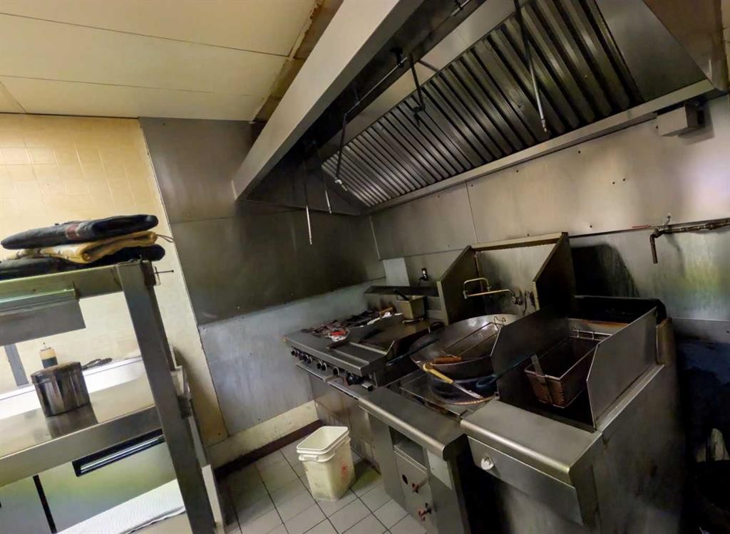 7800 30 Street Se, Calgary, AB