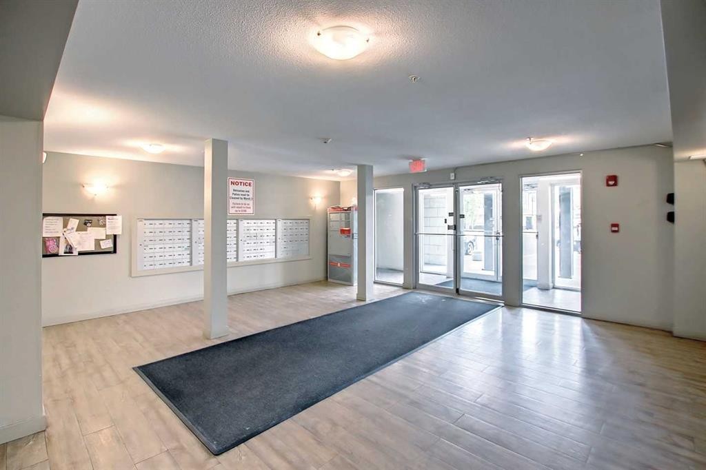 301-355 Taralake Way Ne, Calgary, AB - Indoor Photo Showing Other Room