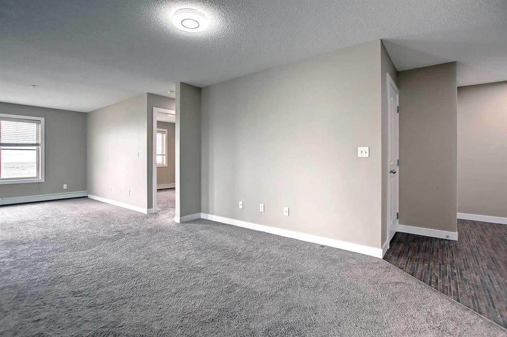 301-355 Taralake Way Ne, Calgary, AB - Indoor Photo Showing Other Room