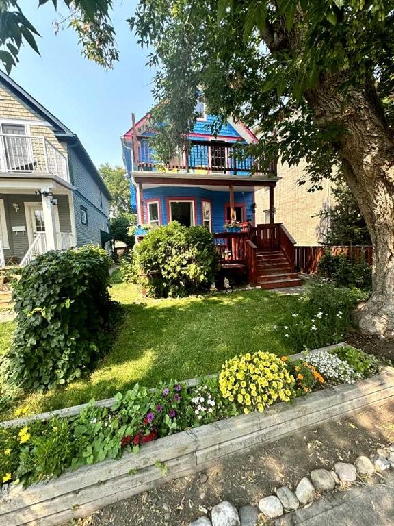 722 2 Avenue Nw, Calgary, AB - Outdoor With Balcony