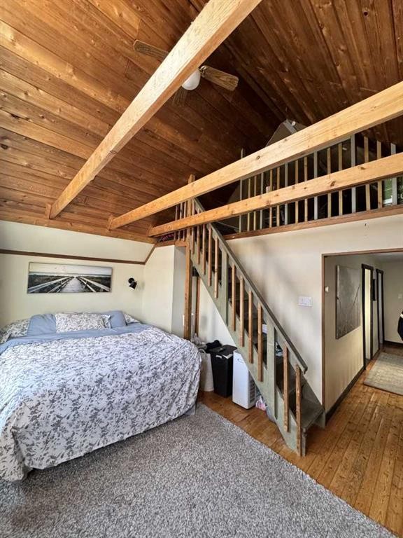722 2 Avenue Nw, Calgary, AB - Indoor Photo Showing Bedroom