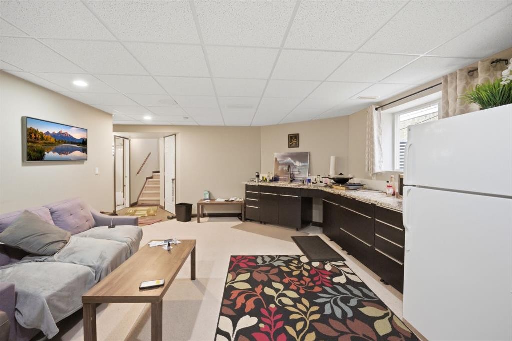 87 Kincora Drive Nw, Calgary, AB - Indoor