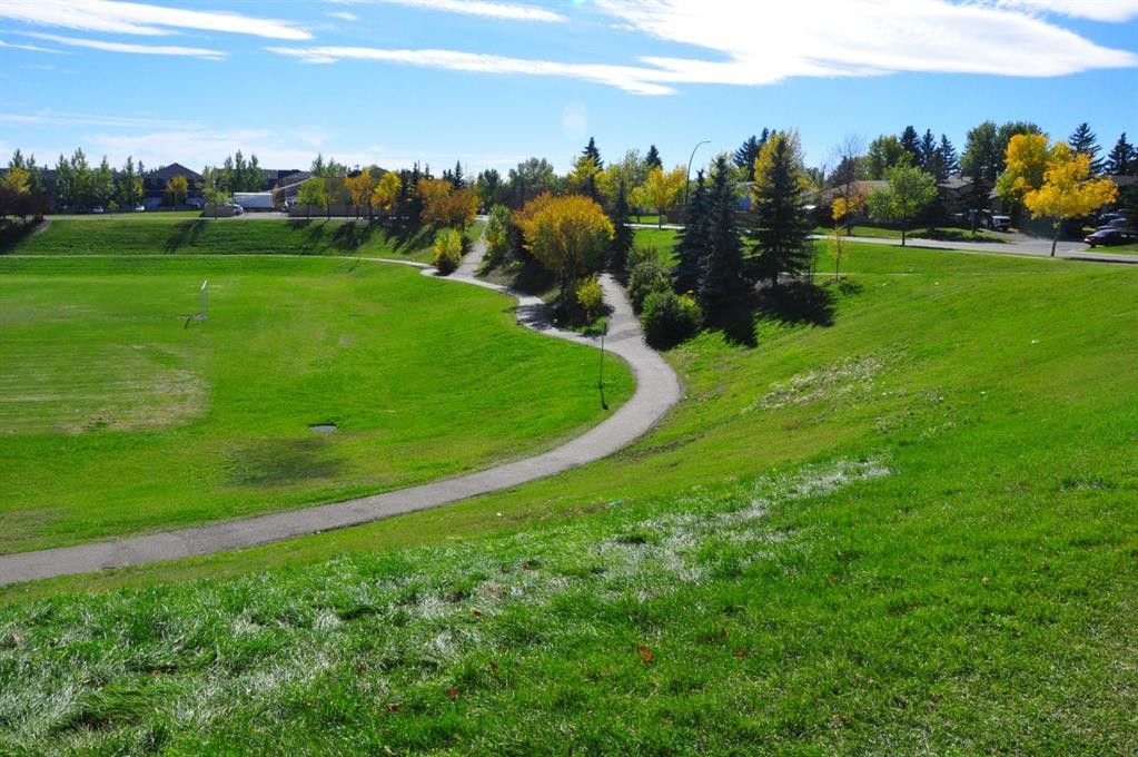 6808 Rundlehorn Drive Ne, Calgary, AB - Outdoor With View