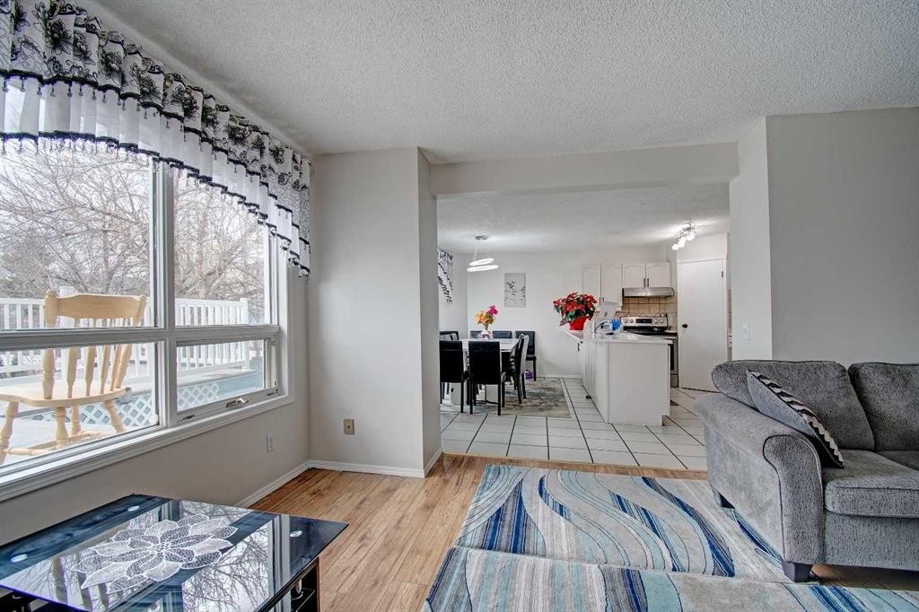 10316 Hidden Valley Drive Nw, Calgary, AB - Indoor