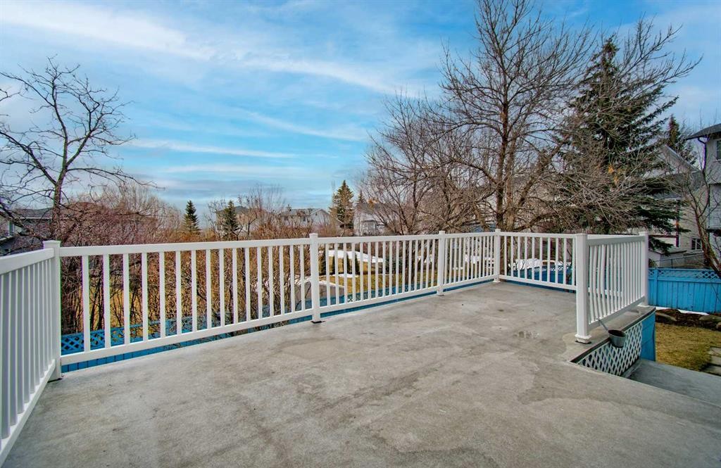 10316 Hidden Valley Drive Nw, Calgary, AB - Outdoor