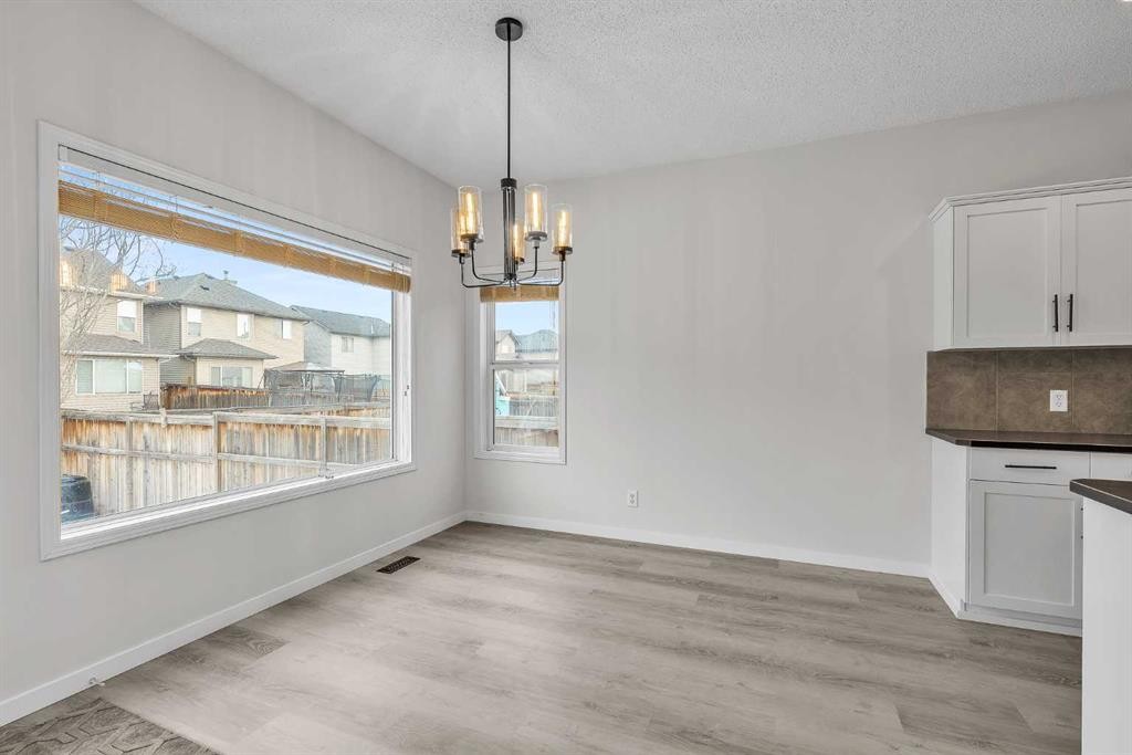368 New Brighton Place Se, Calgary, AB - Indoor Photo Showing Other Room